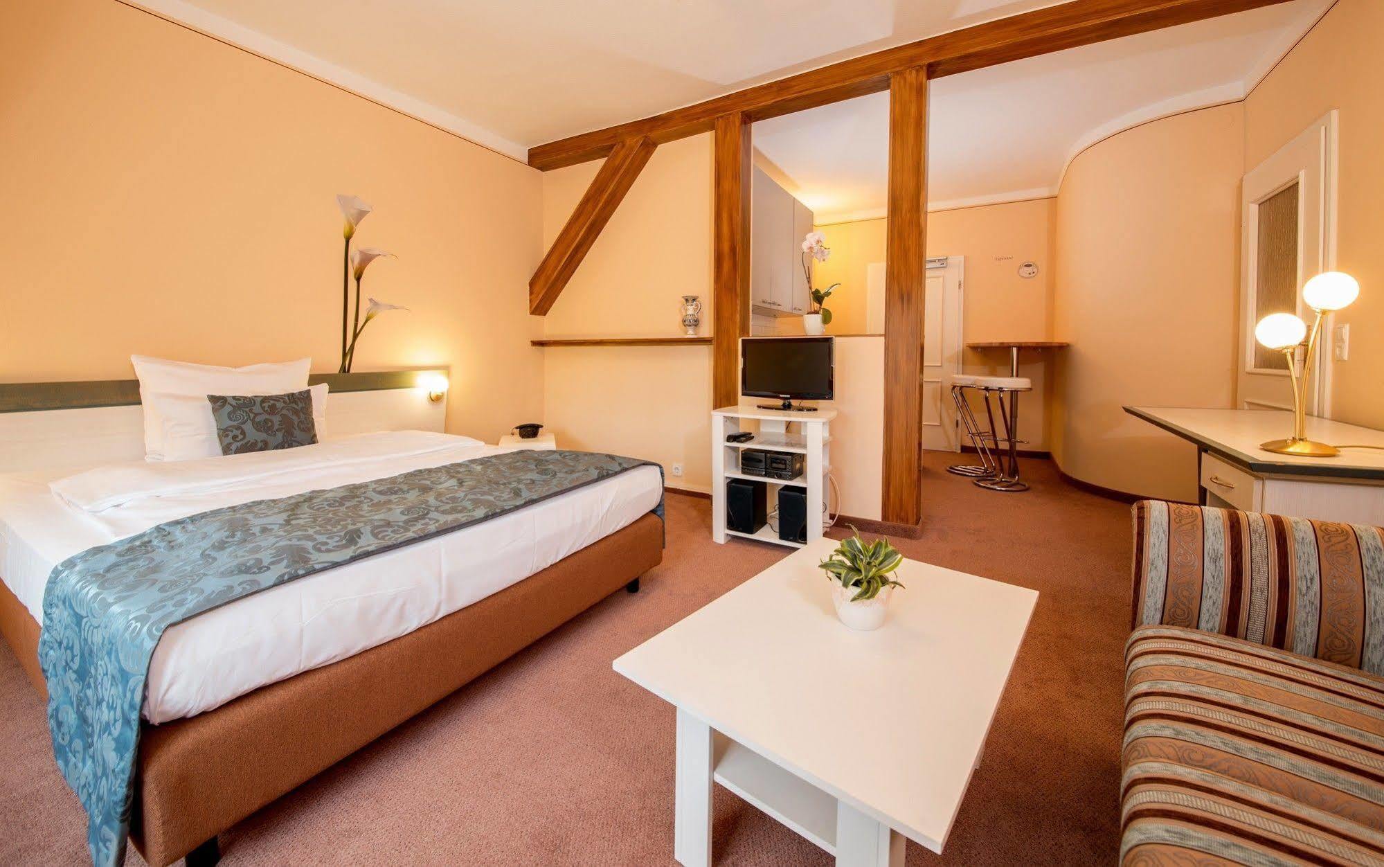Aparthotel Villa Freisleben Dresde Exterior foto